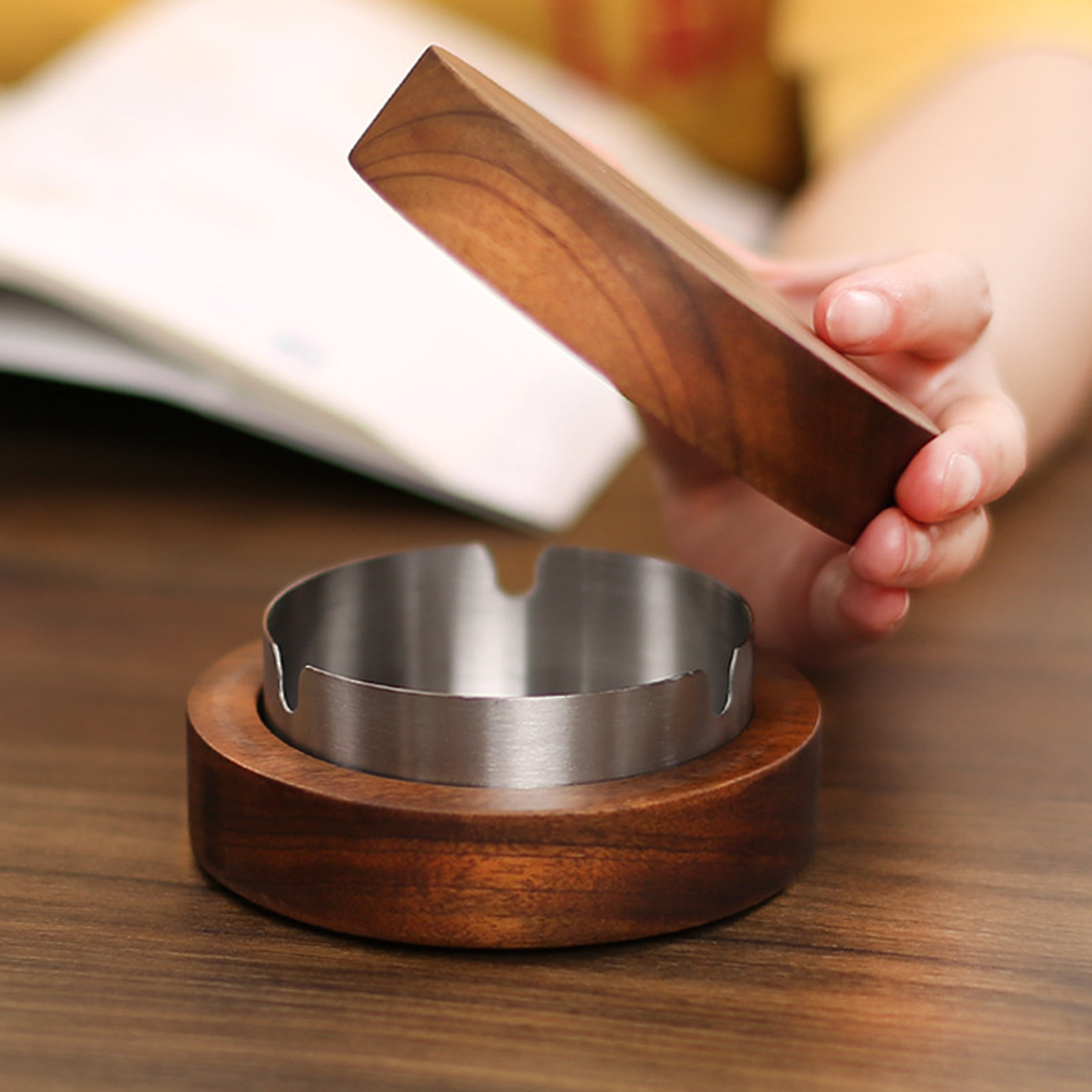 Wooden Ashtray With Lid 3