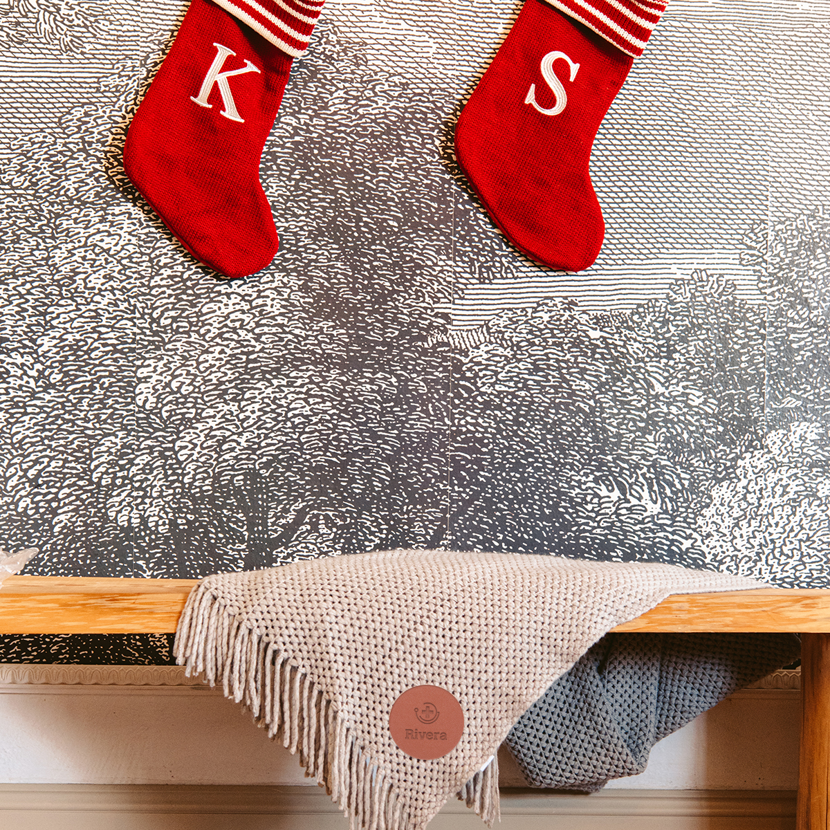 Chunky Knit Blanket With Fringe 8