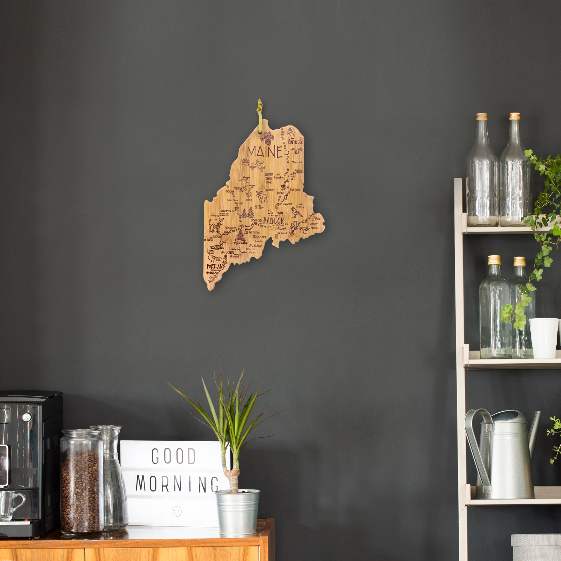 Destination Maine Cutting & Serving Board 8