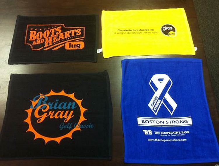 11" x 17" Rally Towel 18