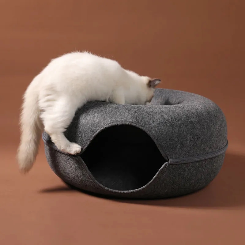 A Circular Cave For Kittens Cat Bed 3