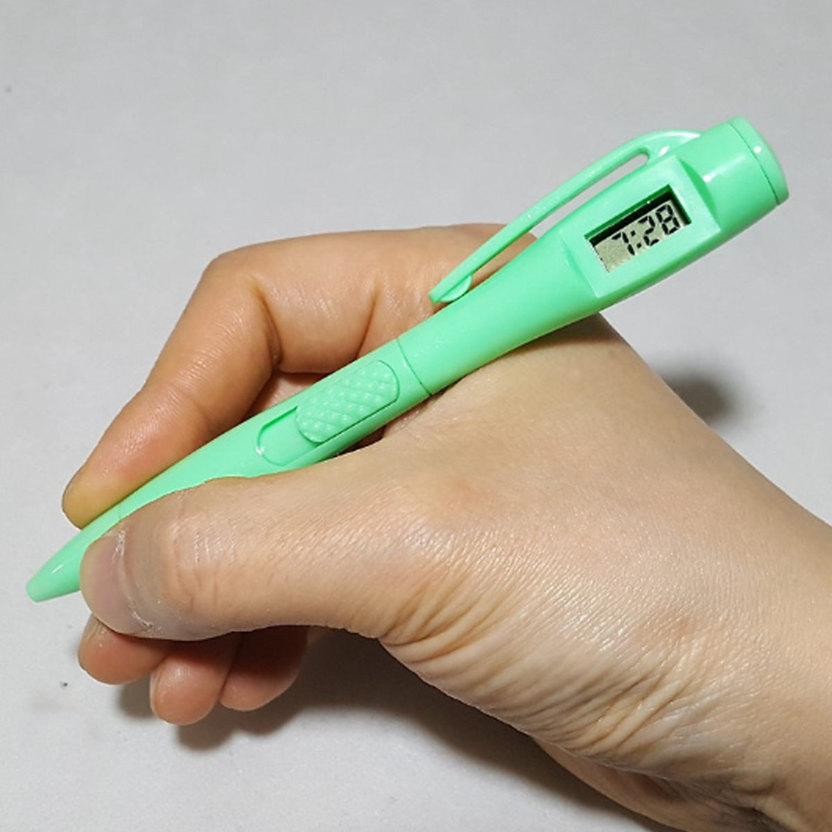 Ballpoint Pen with Built-In Digital Click Counter Display 5