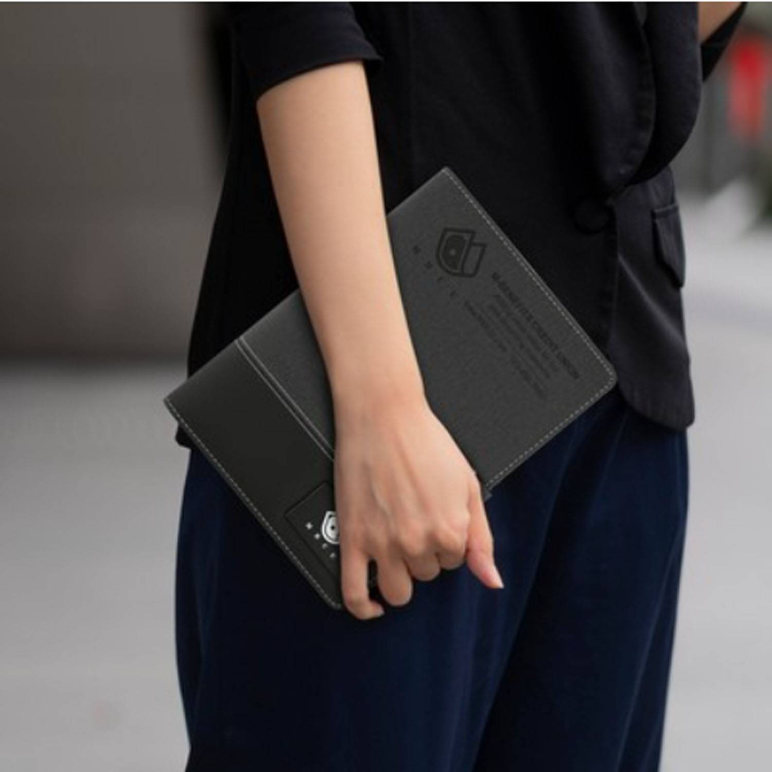 Notebook W/ 8000mAh Wireless Charging 2