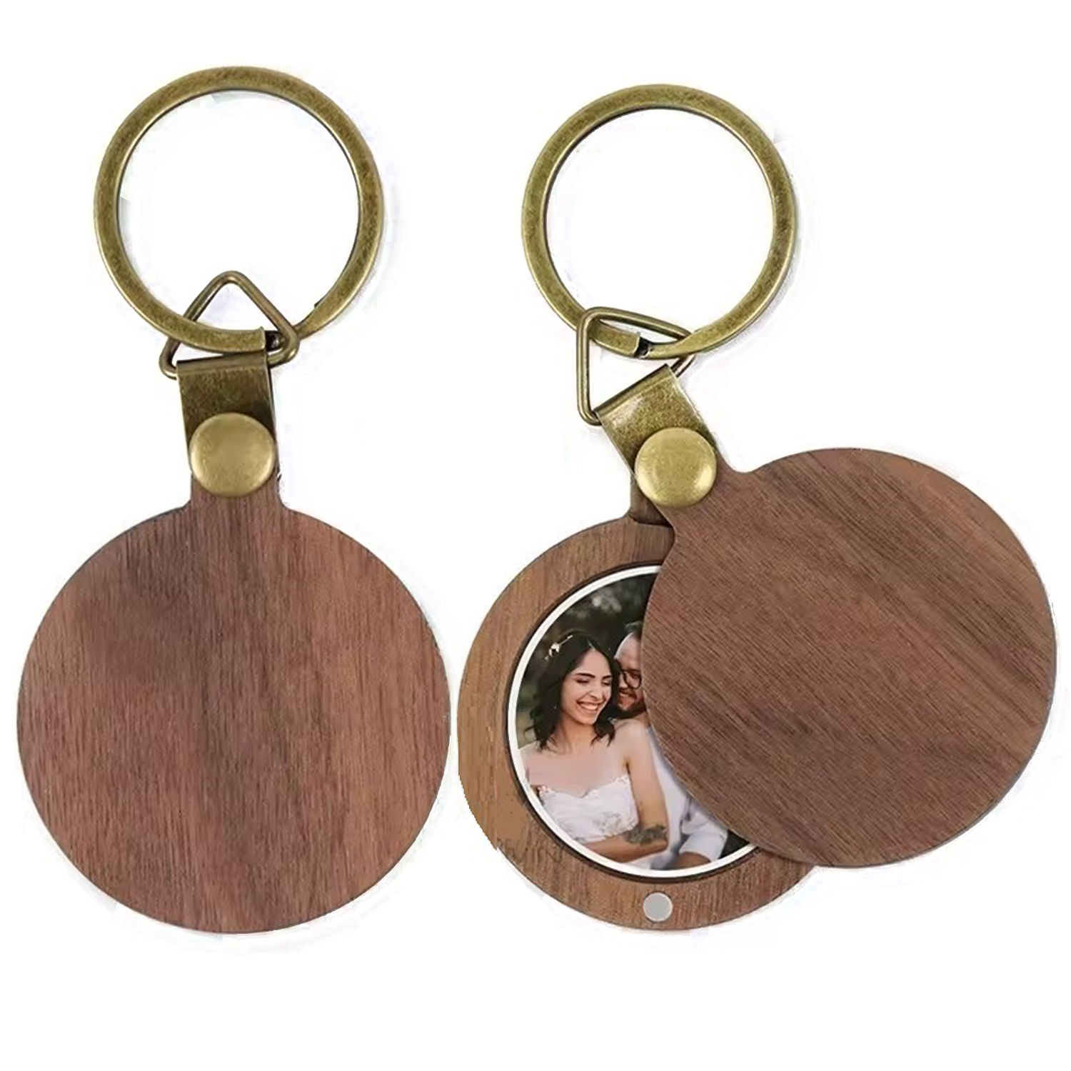 Round Wooden Photo Keychain 3