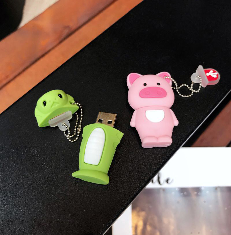 Custom Shape Mini Doll USB Flash Drive 7