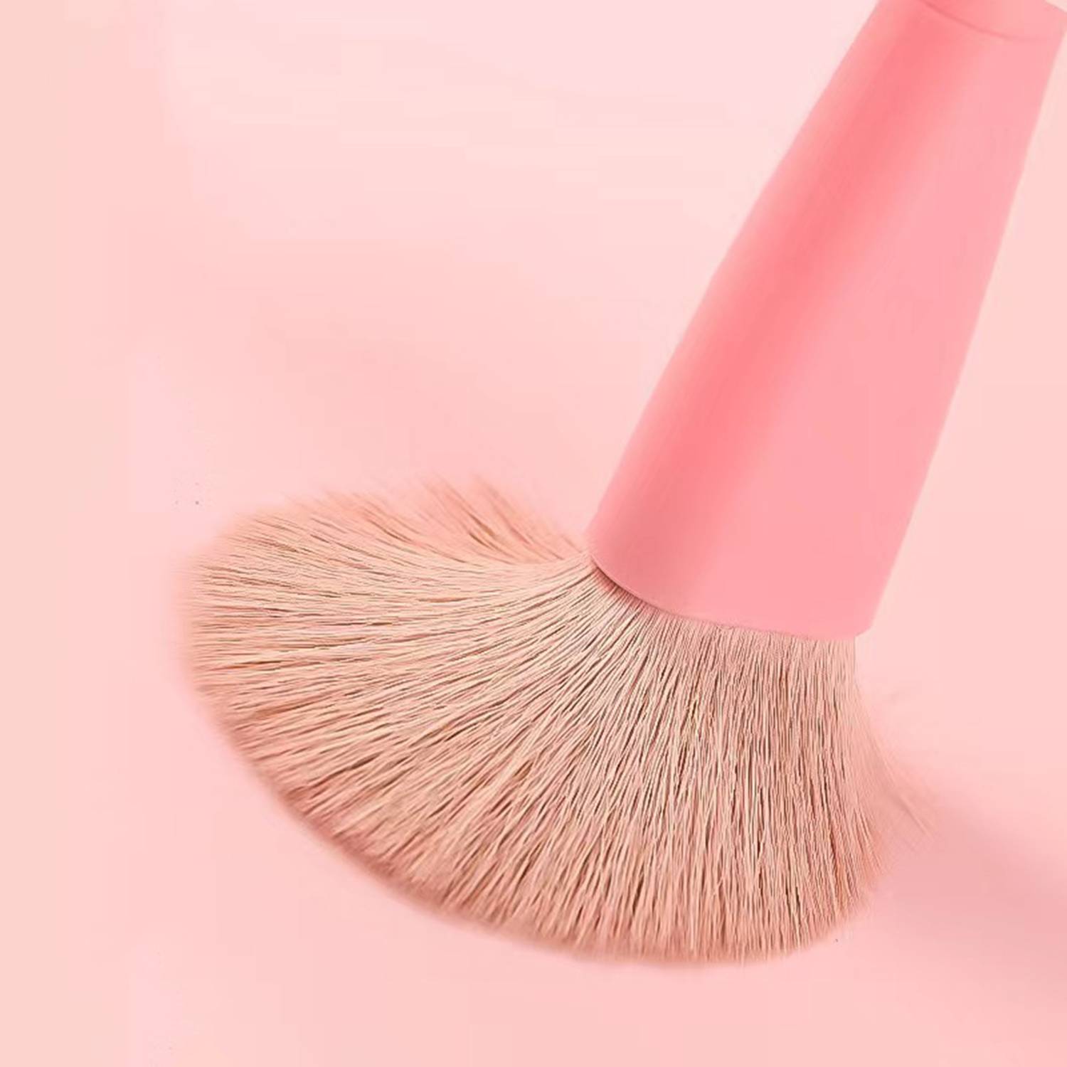 Portable 4 in 1 Set Single Multi beauty makeup brush 2