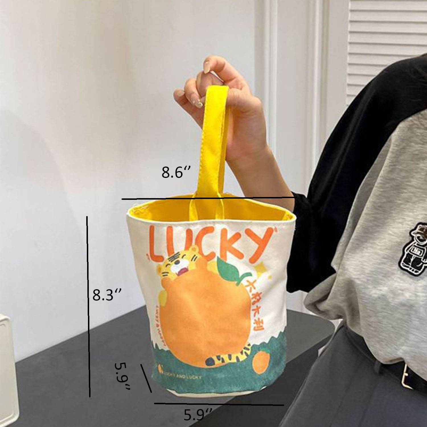 Canvas oil painting bucket bag, custom tote bag with logo imprint 2
