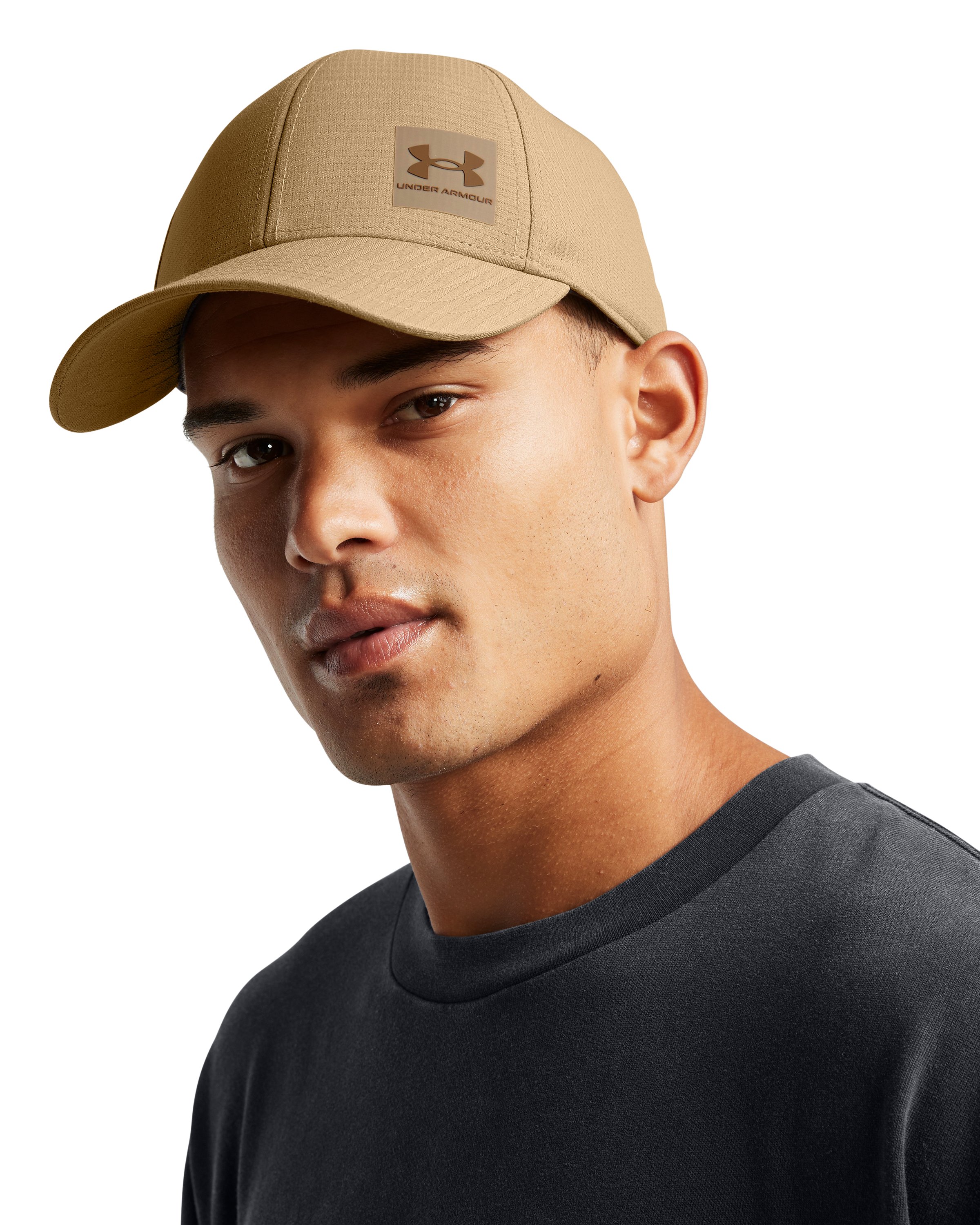 UA ArmourVent Low Men's Stretch Fit Cap 8