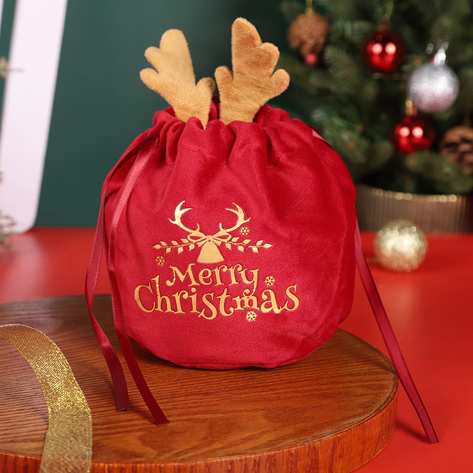 Christmas Eve Apple Velvet Bag 3