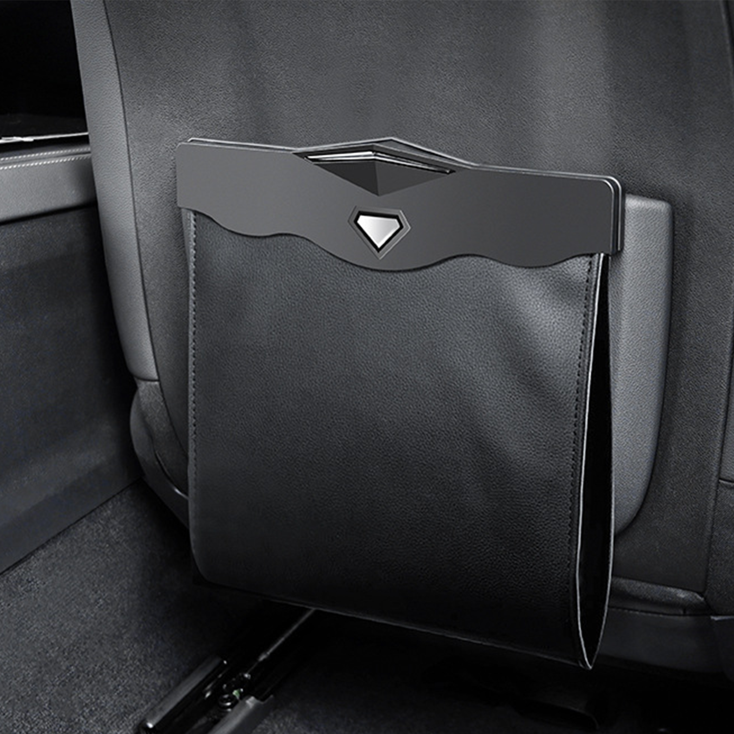Foldable and Storable Car Trash Bag 2
