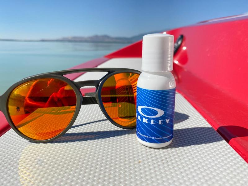 1 oz. SPF 30 Sunscreen in Clear Round Bottle 21