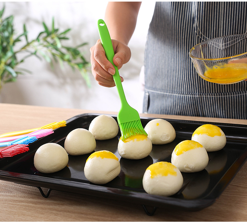 Heat Resistant Cooking Brush for Oil and Sauce 12
