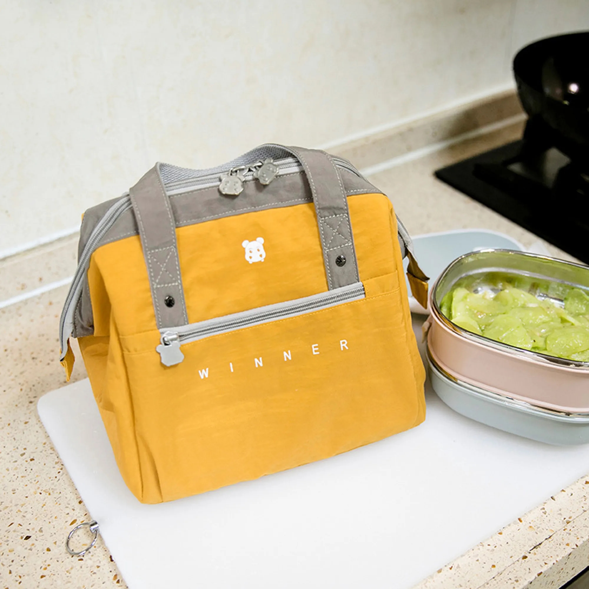 Heavy-Duty Aluminum Foil Insulated Tote Bag 2