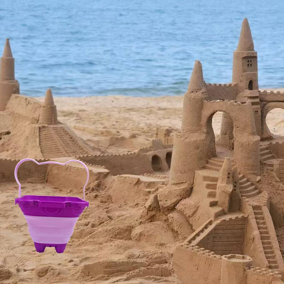 Lightweight & Durable Collapsible Kids' Beach Bucket 5