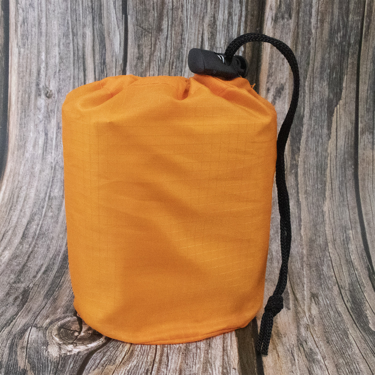 Emergency Sleeping Bag in Drawstring Bag 4