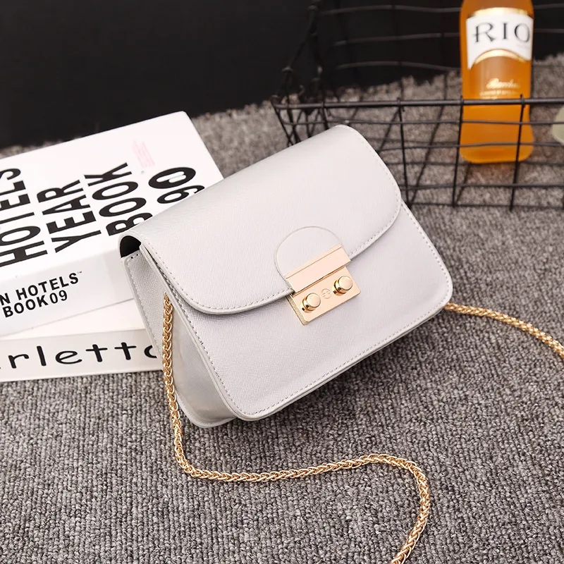 Simple chain trend one-shoulder crossbody bag 12