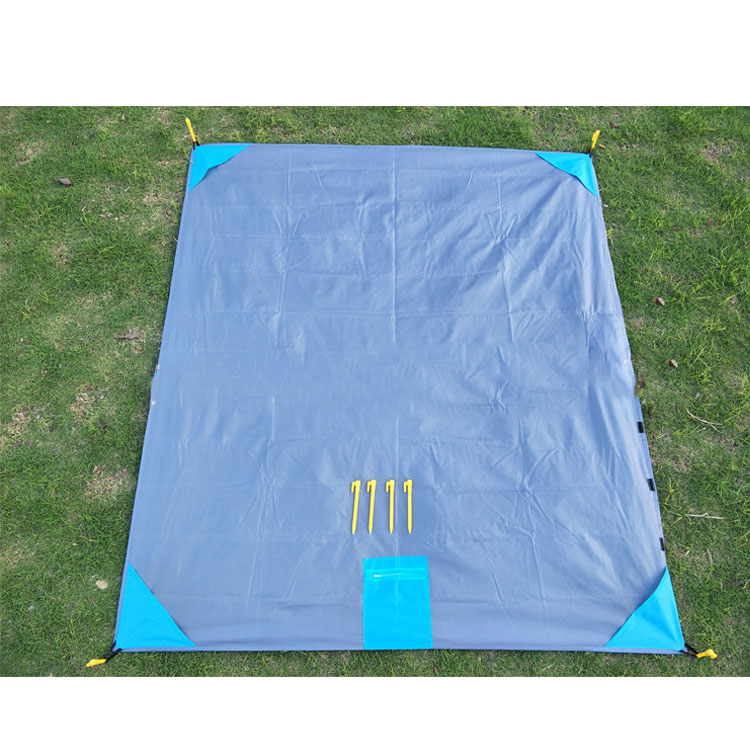 Foldable Pocket Blanket 2