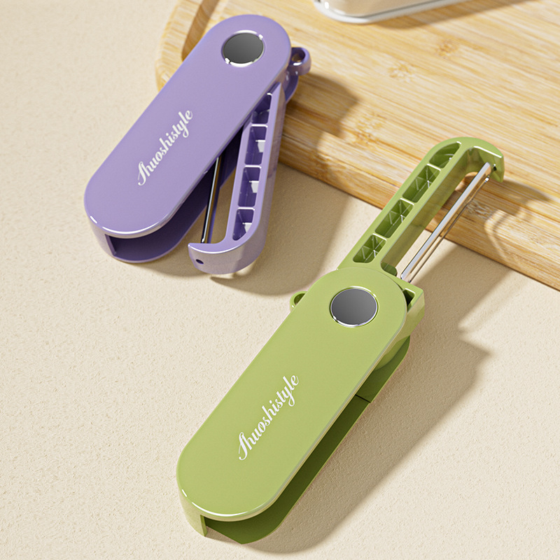 Portable Folding Fruit And Vegetable Peeler 3