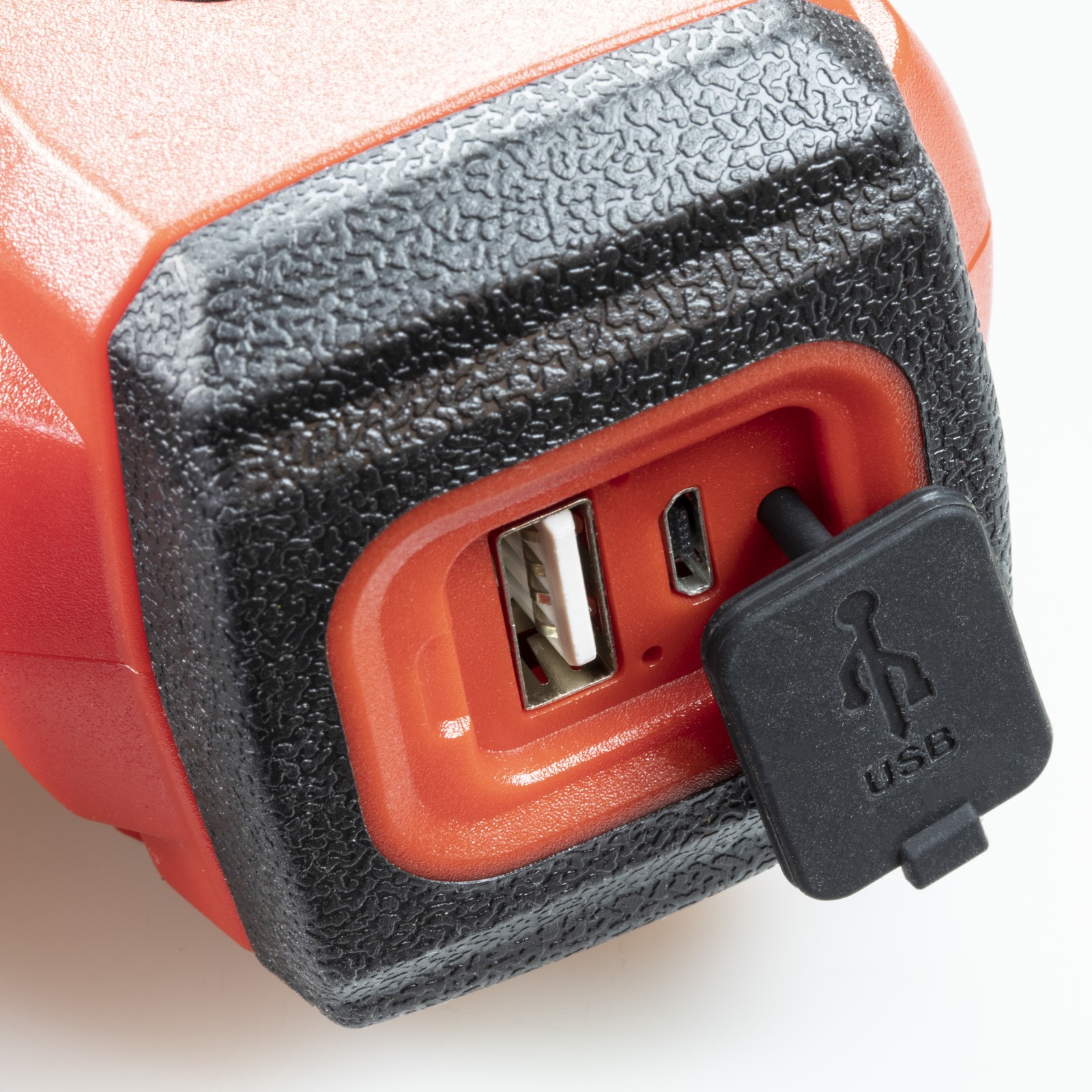 1300 Lumen Ultra HD Rechargeable Spotlight 5