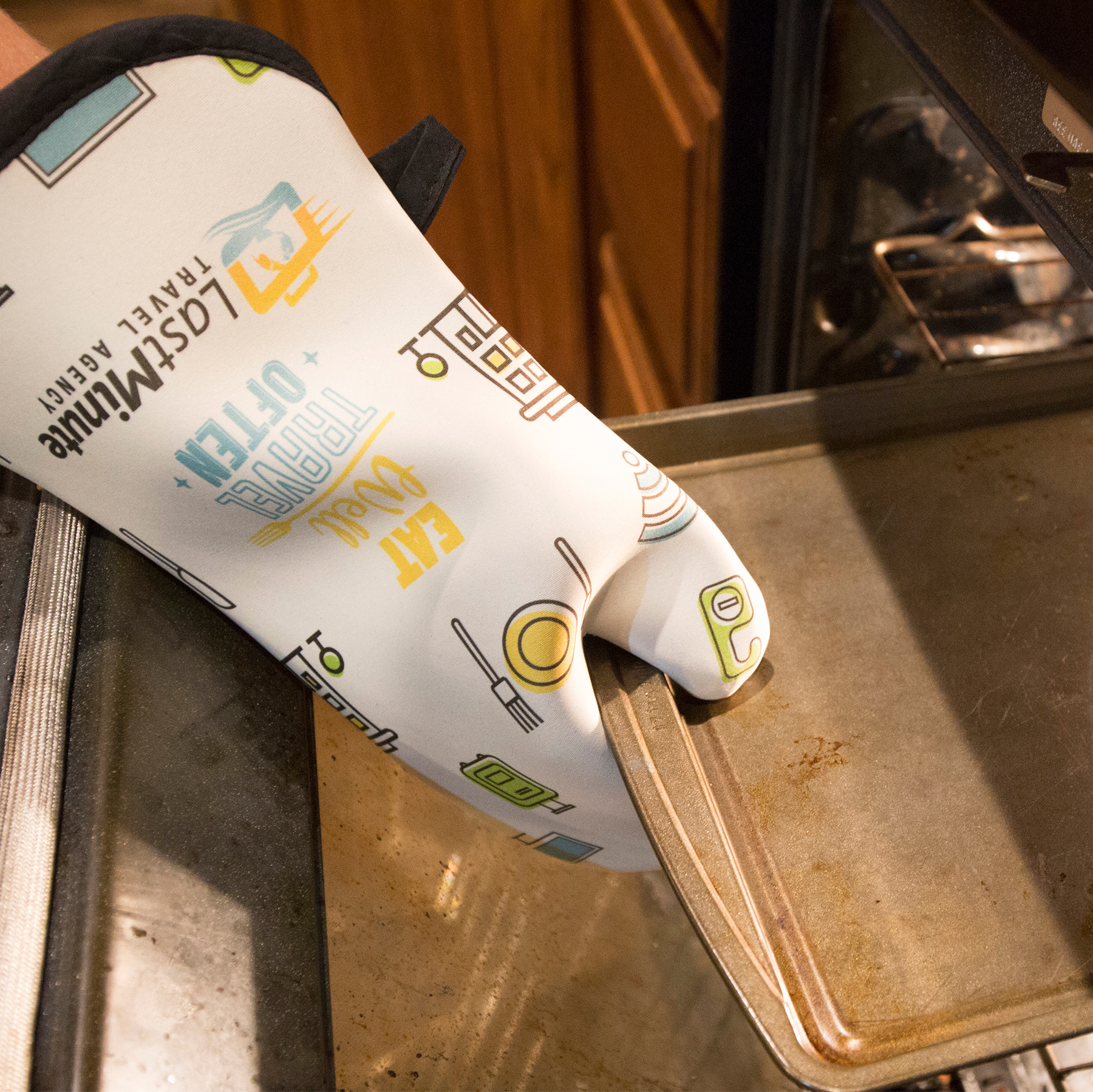 Full Color Neoprene Oven Mitt 8