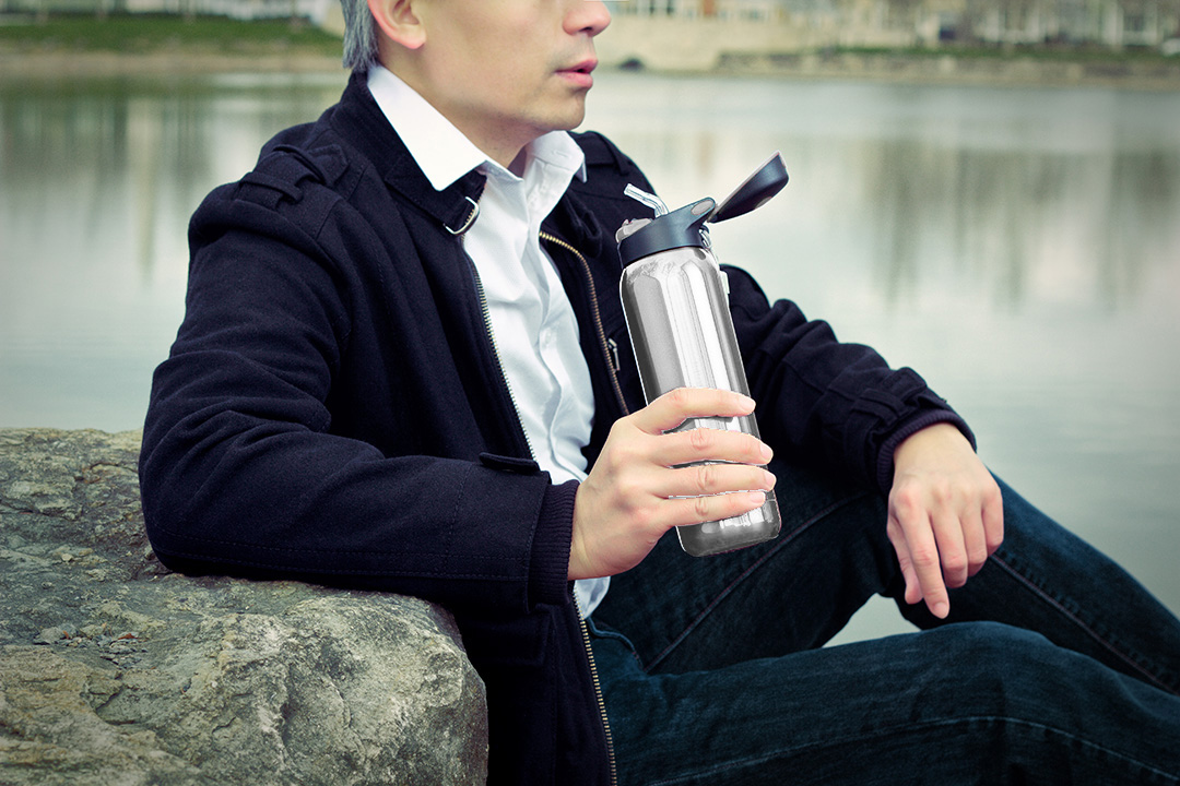 Stratford 17 oz Pop-Top Vacuum Insulated Stainless Steel Bottle 1