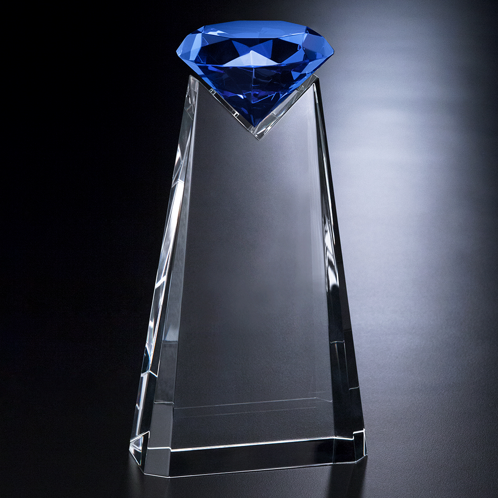 Essence Diamond 4