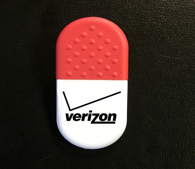 Pill Shaped Magnetic Memo Clip Holder