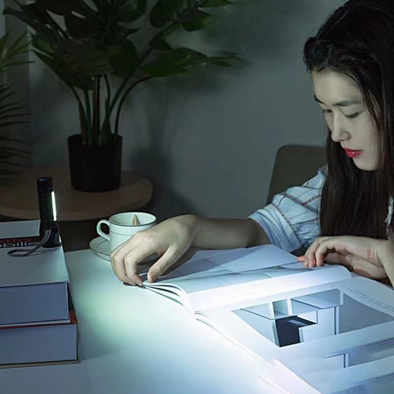 USB Rechargeable LED Flashlight w/COB Side Lights 22