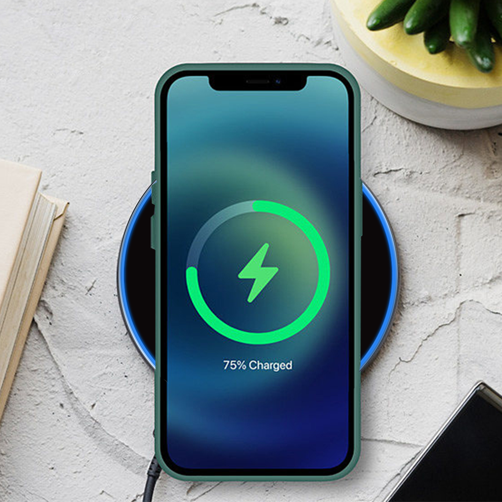 BrandSpotlight Charger 6