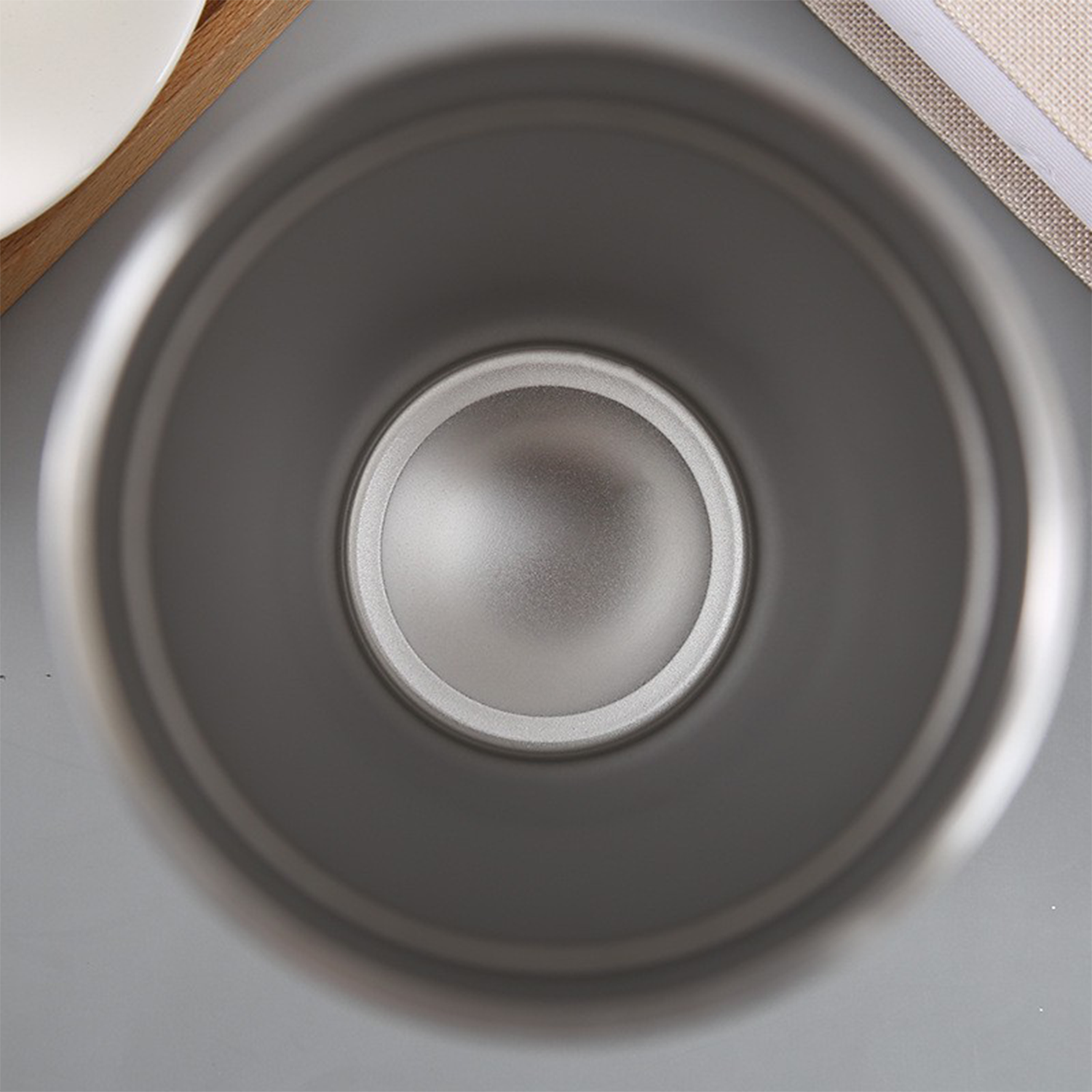 22Oz Stainless Steel Double-Layer Car Insulation Cup 6