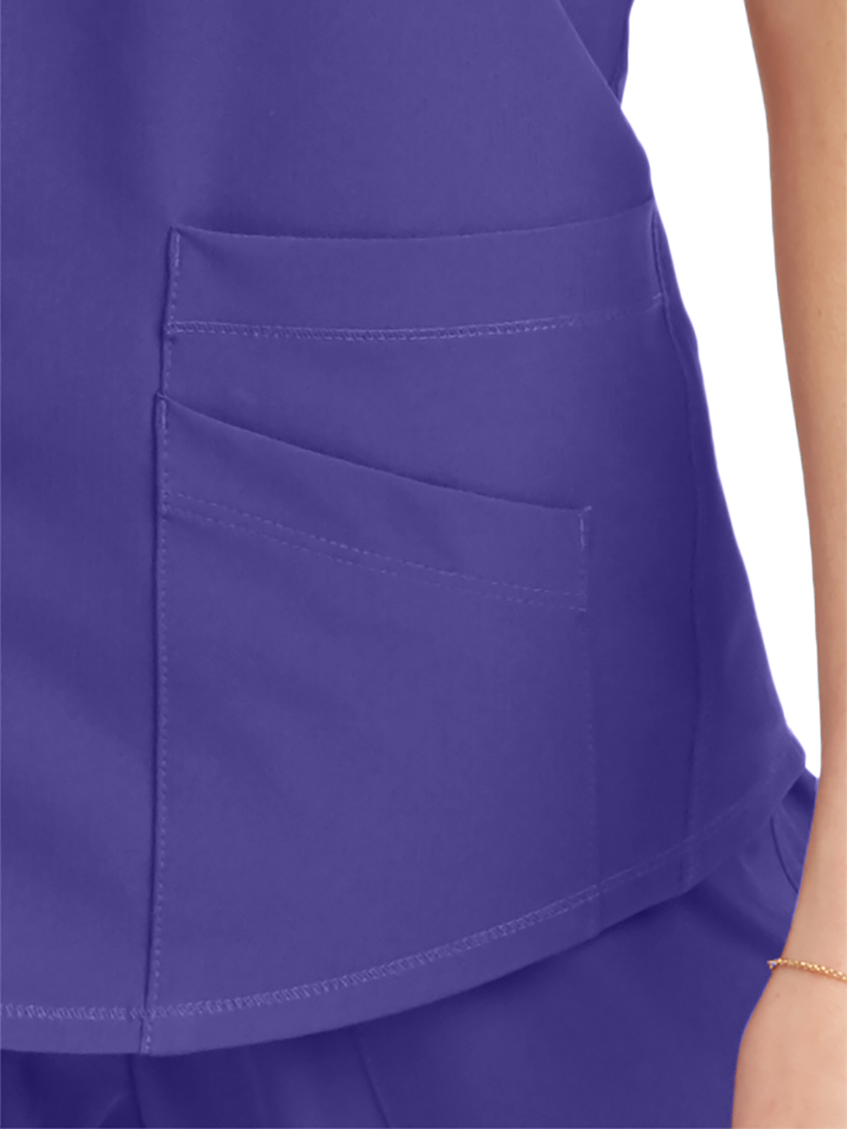 Skechers - Women's Three-Pocket Curved V-Neck Breeze Scrub Top 33