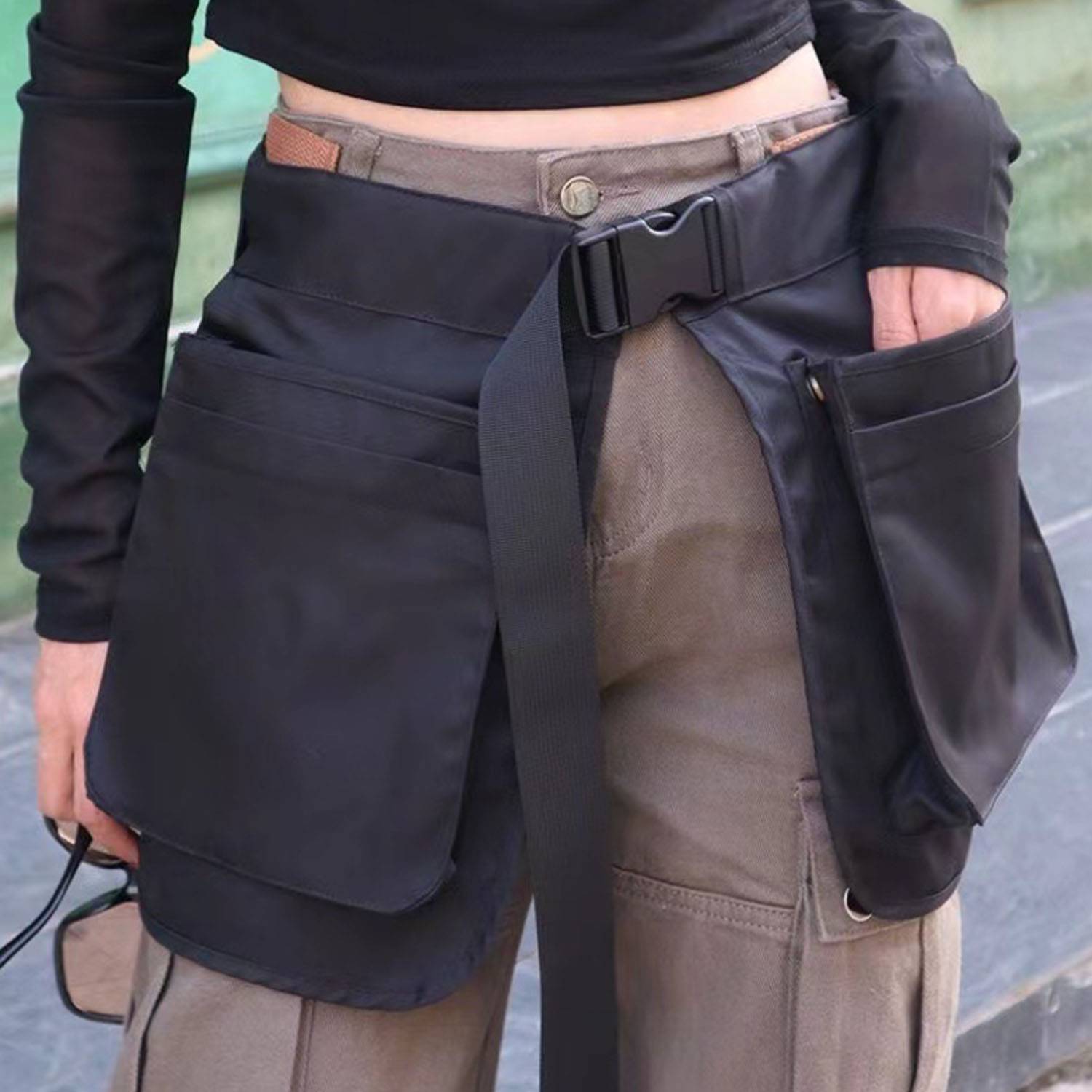 Multi Pockets Belt 5