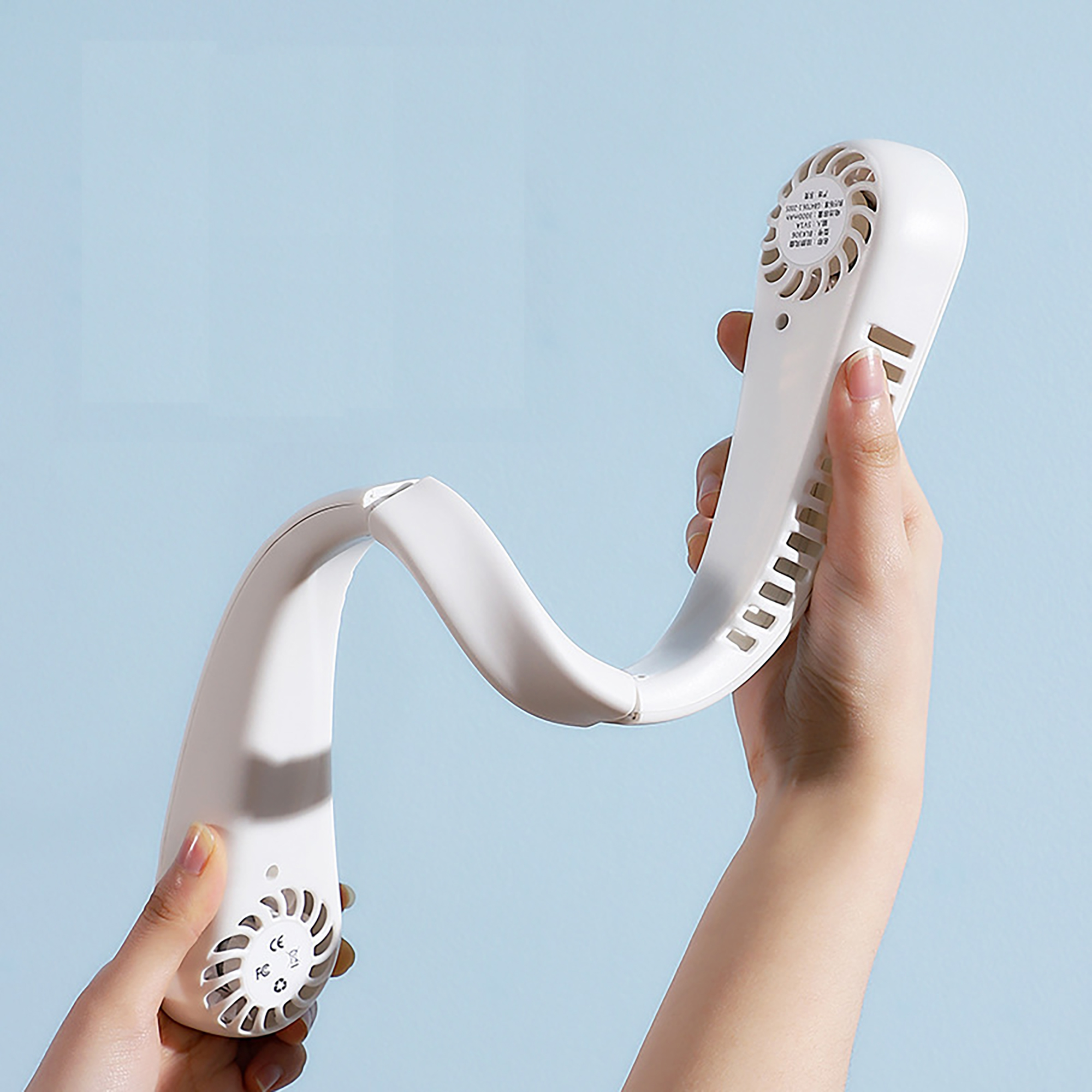 Hands Free Bladeless Fan 2