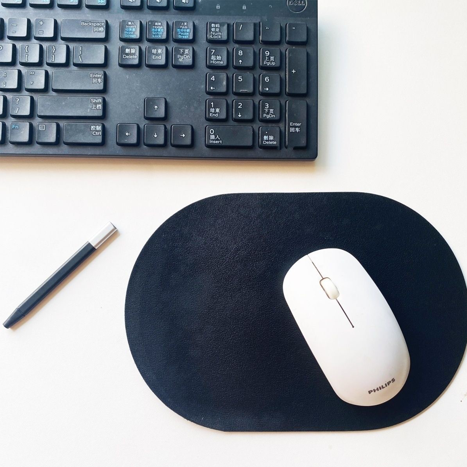 Oval PU Leather Solid Color Mouse Pad 3