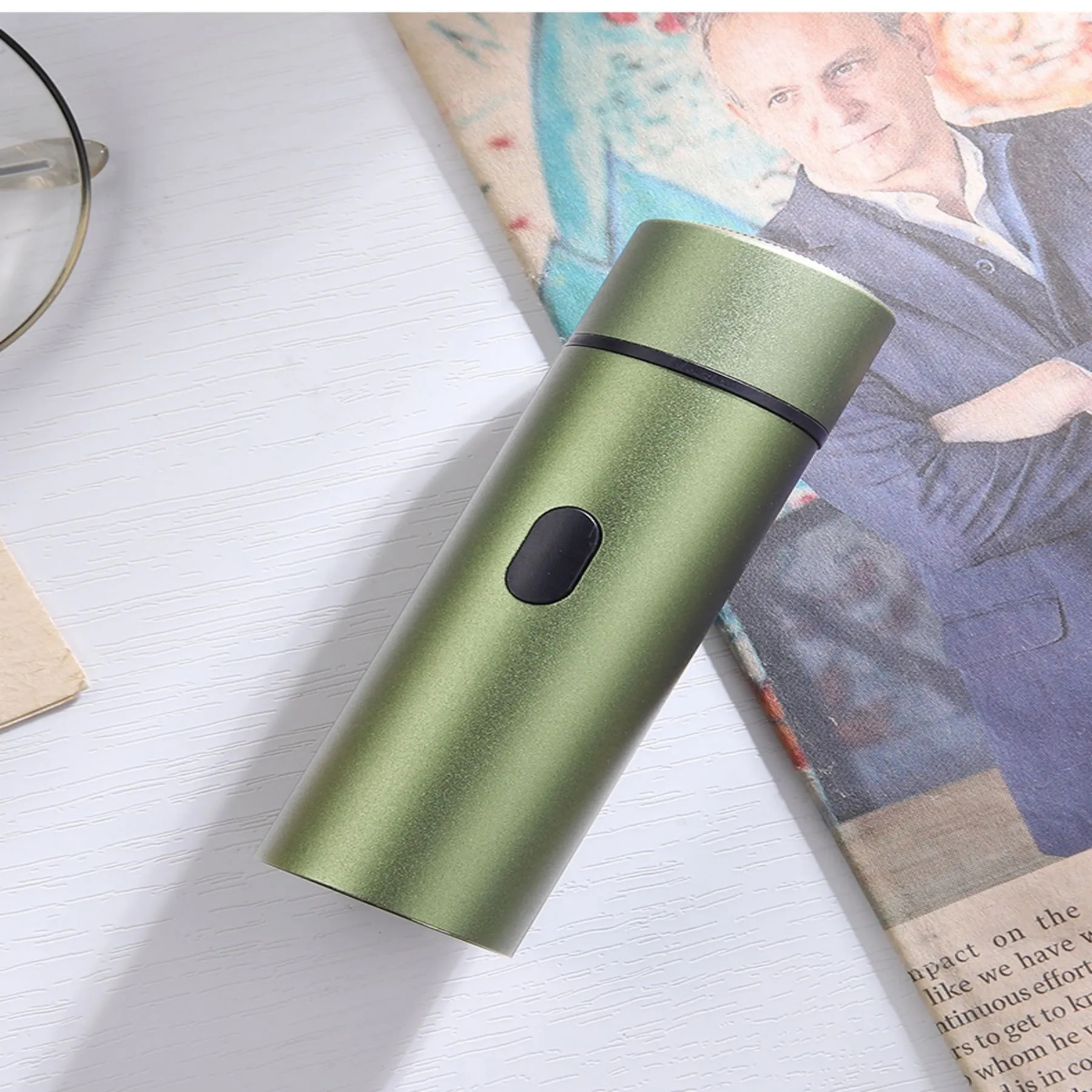 Mini Portable Travel Car Rechargeable Shaver 4