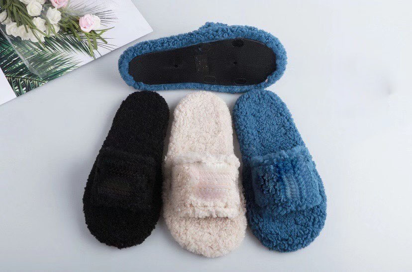 Women Faux Fur Open Toe Spa Cozy Ladies Slippers Flat Fur Slides 2