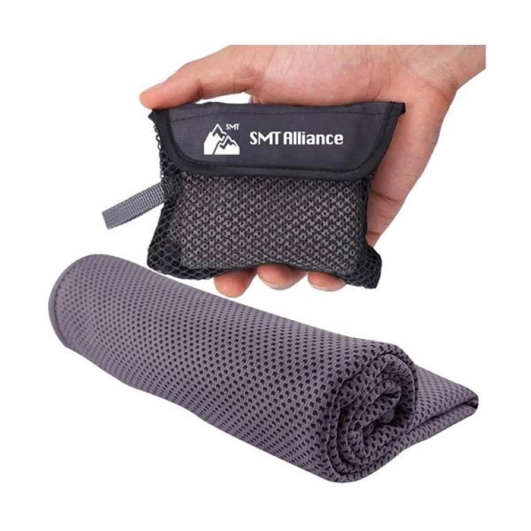 Cooling Towel in Pouch 8