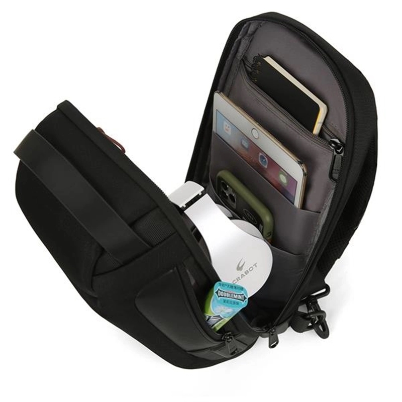 Men's chest shoulder bag with USB 2