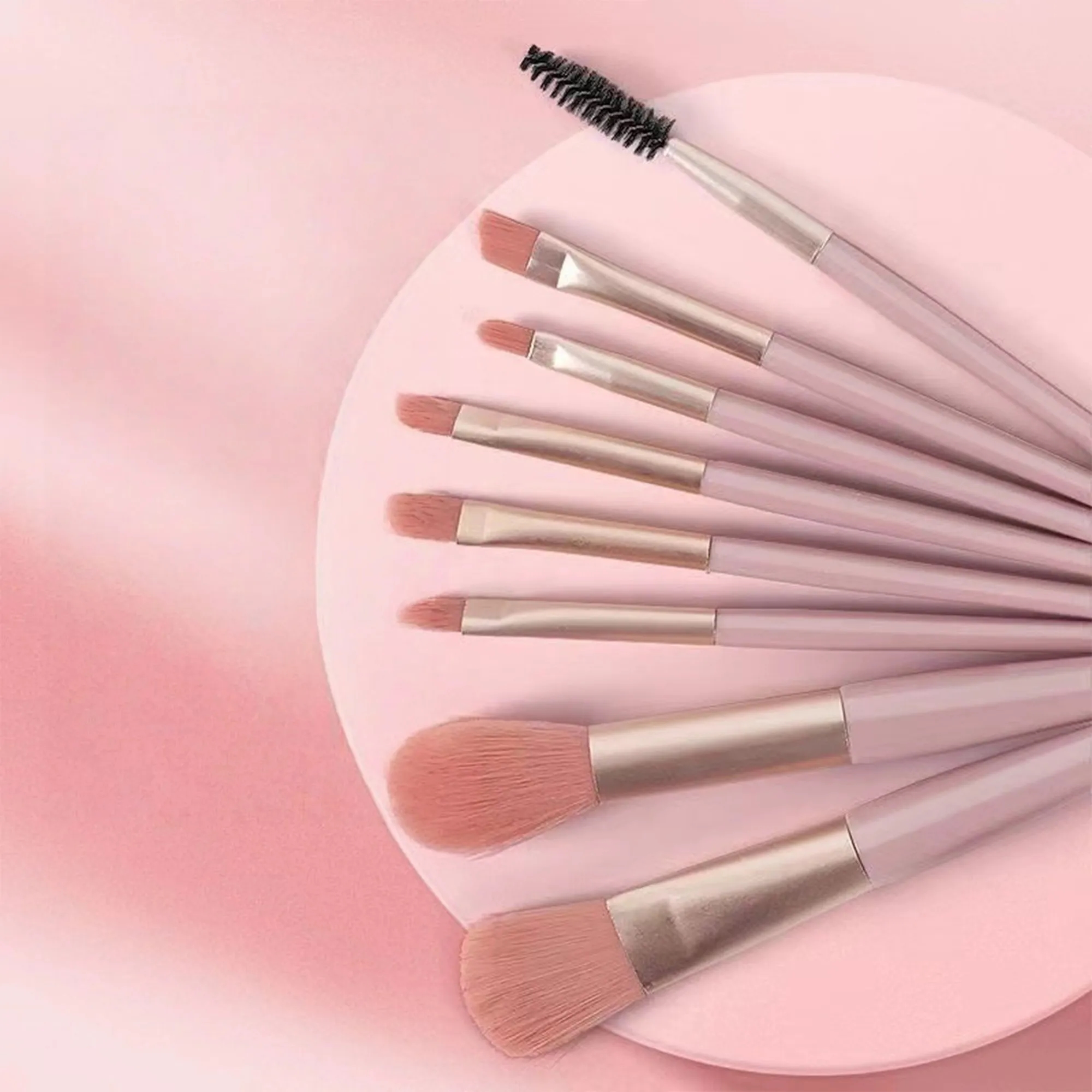 Complete 8-Piece Makeup Brush Kit 1