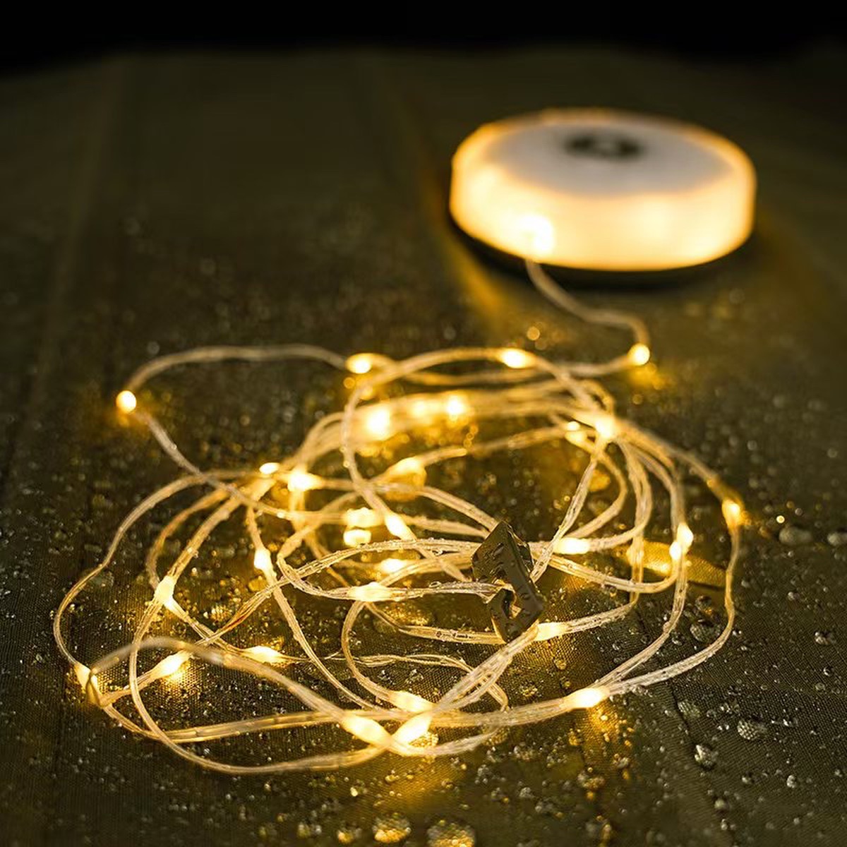 Urban Peak® Luma Multi-Function Camp Light 54