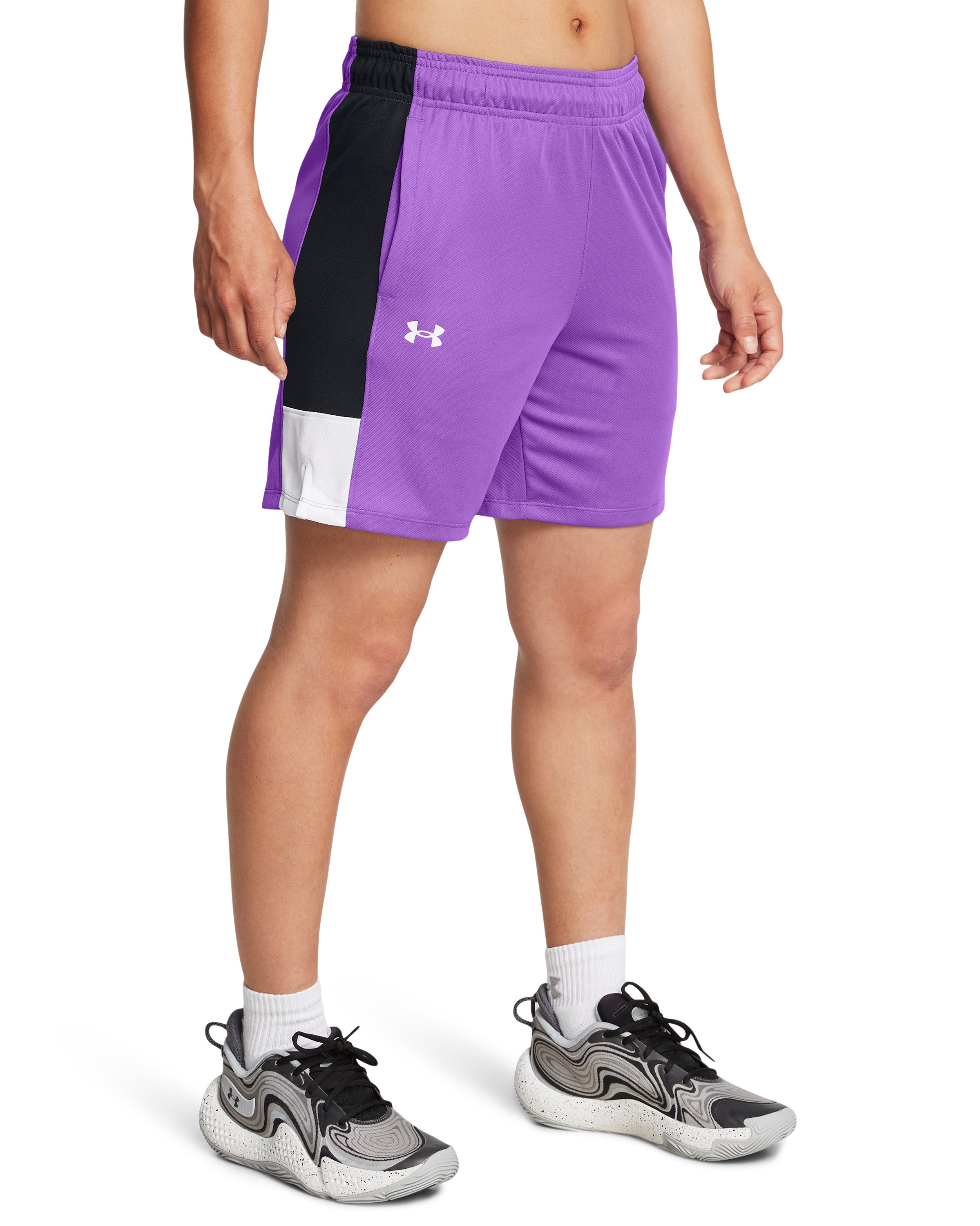 UA Zone Women's 6.75 Shorts 7