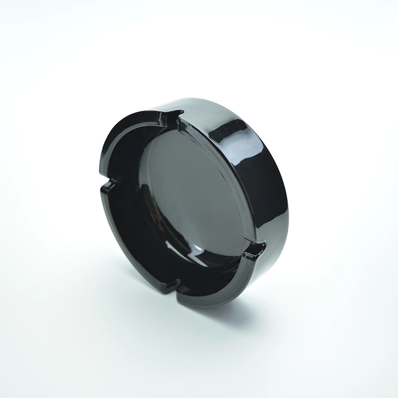 Custom Black Glass Ashtrays for Cigarettes 6