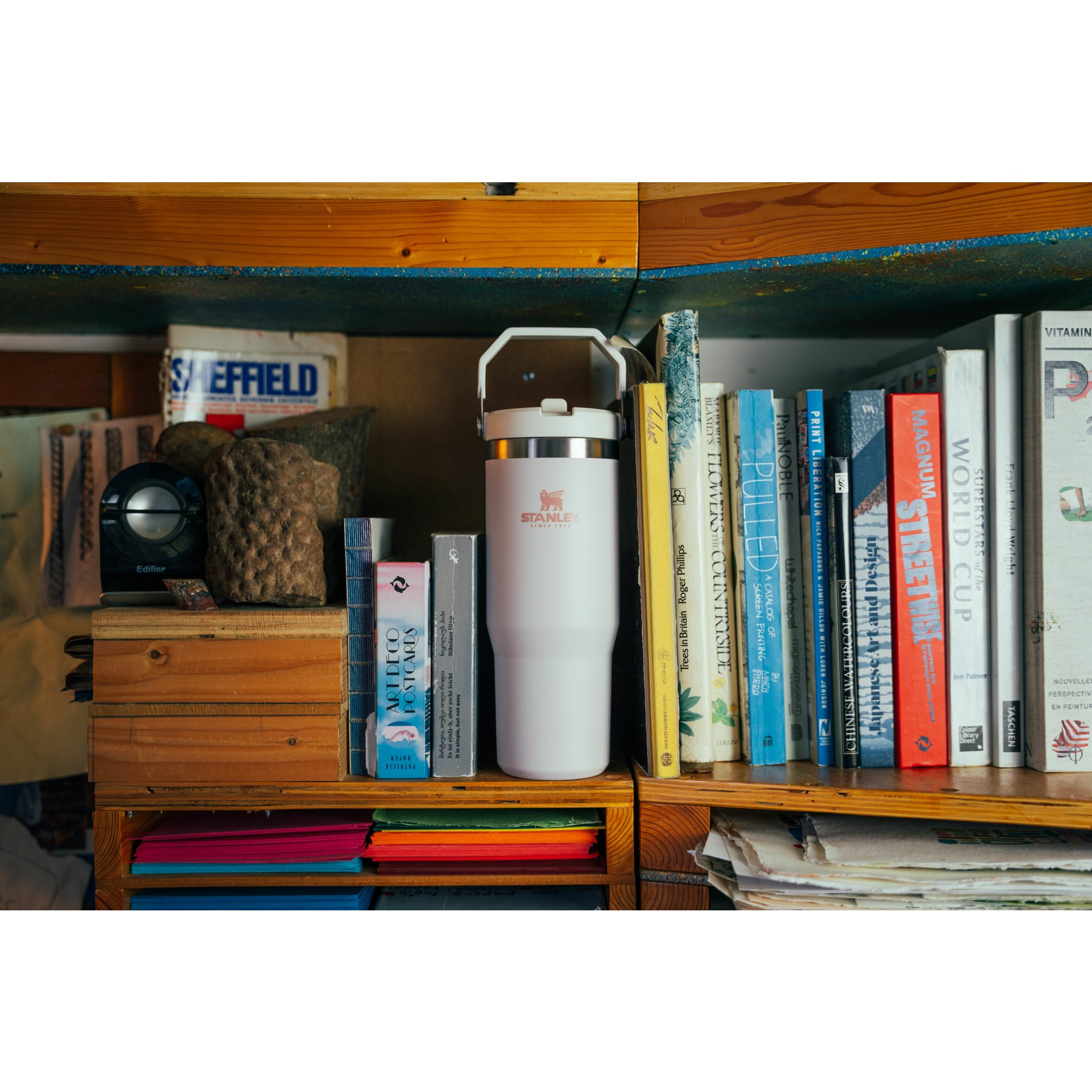 IceFlow Flip Straw Tumbler 30oz