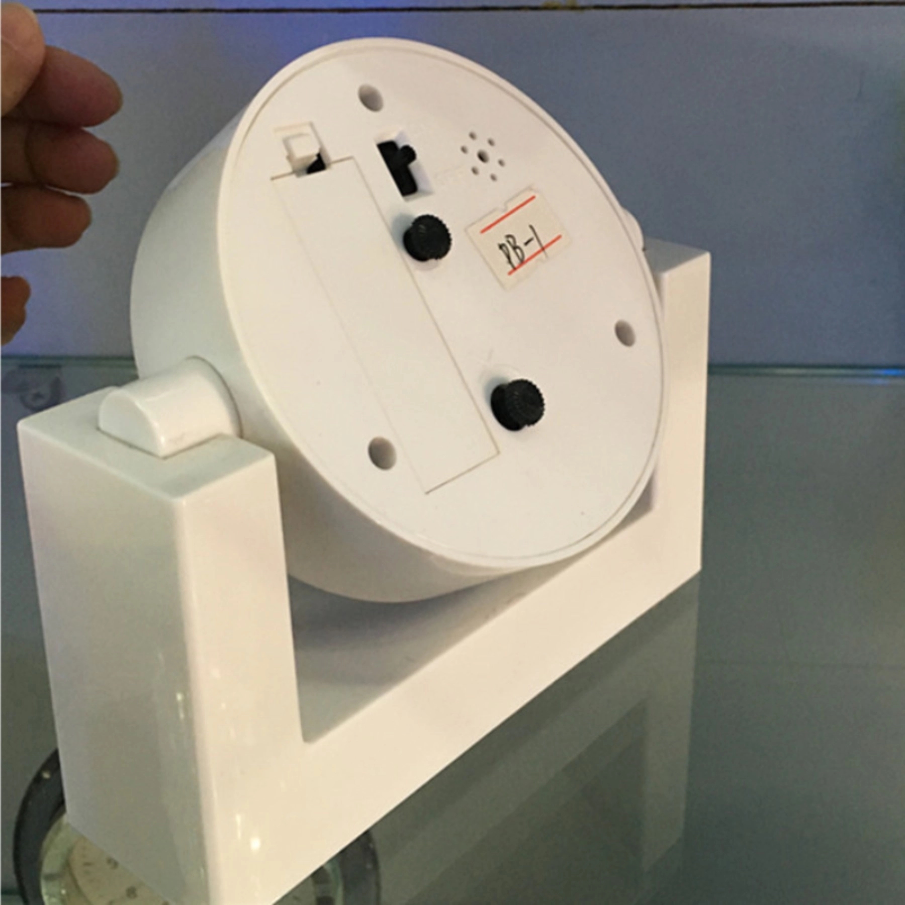 Swivel Desktop Clock with 3D Number 5