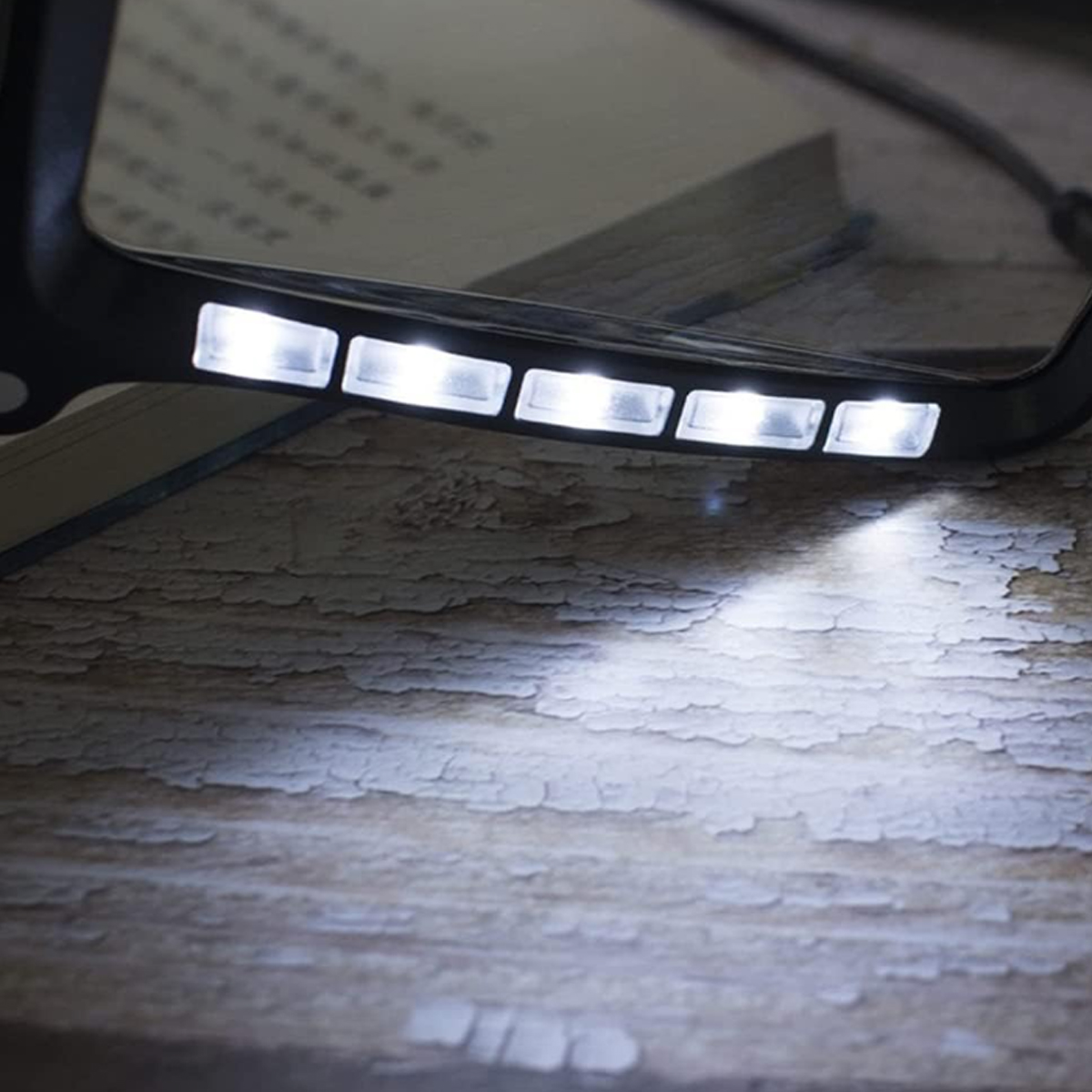 Large Rectangular Handheld Magnifier with Light 4