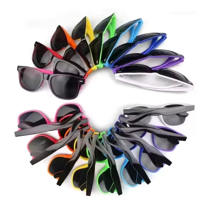 Two Tone Classic Polarized Sunglasses 1