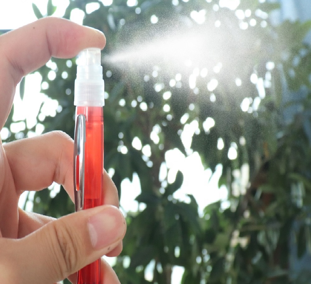 Pen with Hand Sanitizer Spray 2