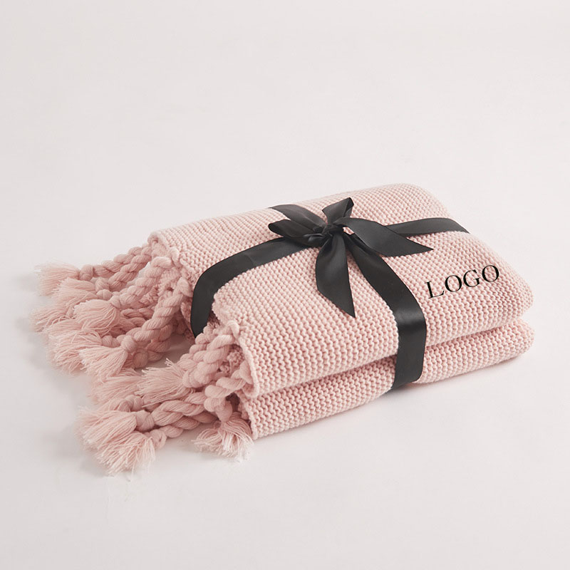 Tassel Thread Blanket 1