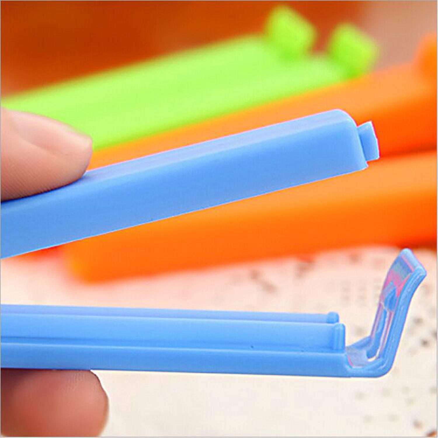 Creative And Cute Candy Colored Plastic Bag Sealing Clip 5