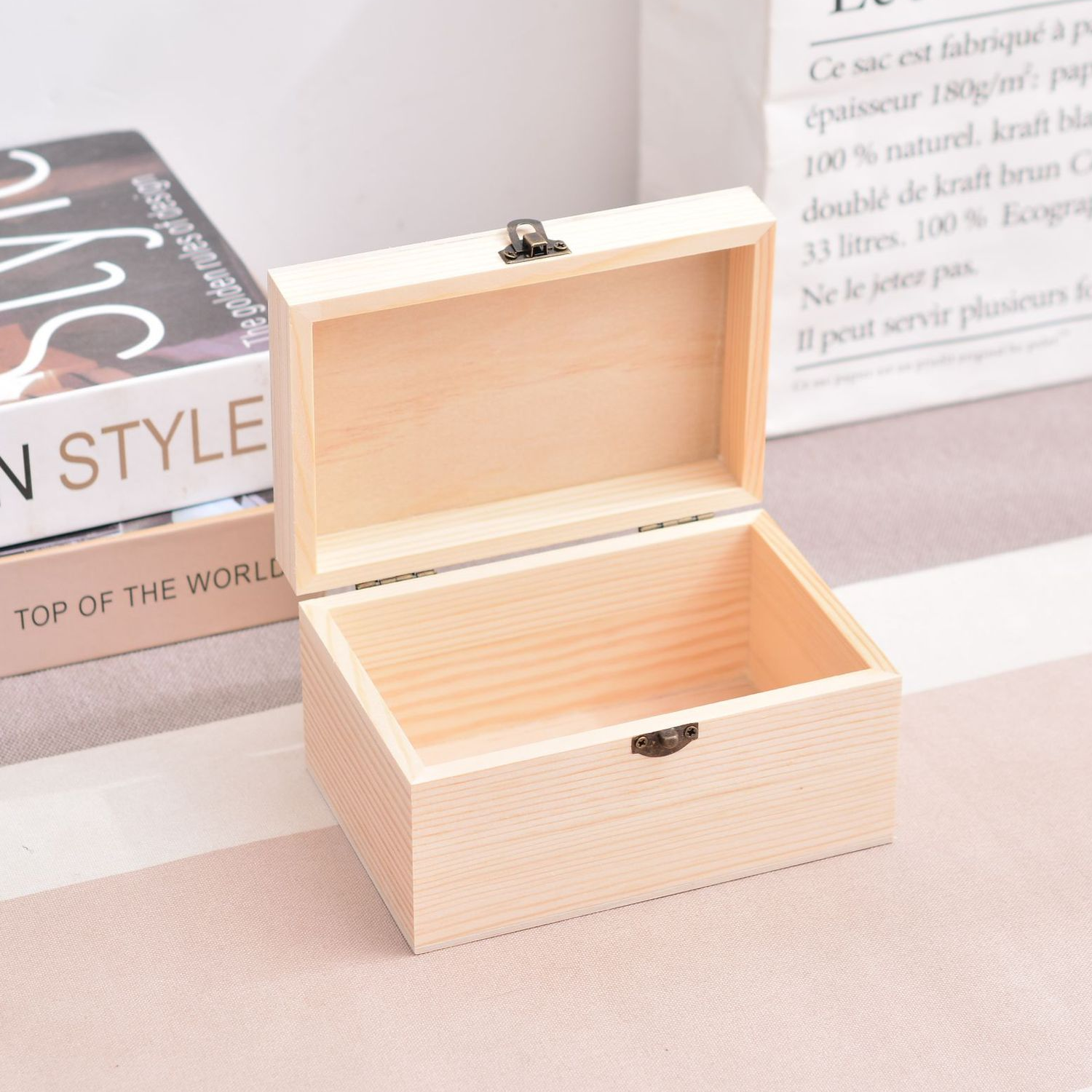 Vintage Lock Large Capacity Wooden Storage Box 5